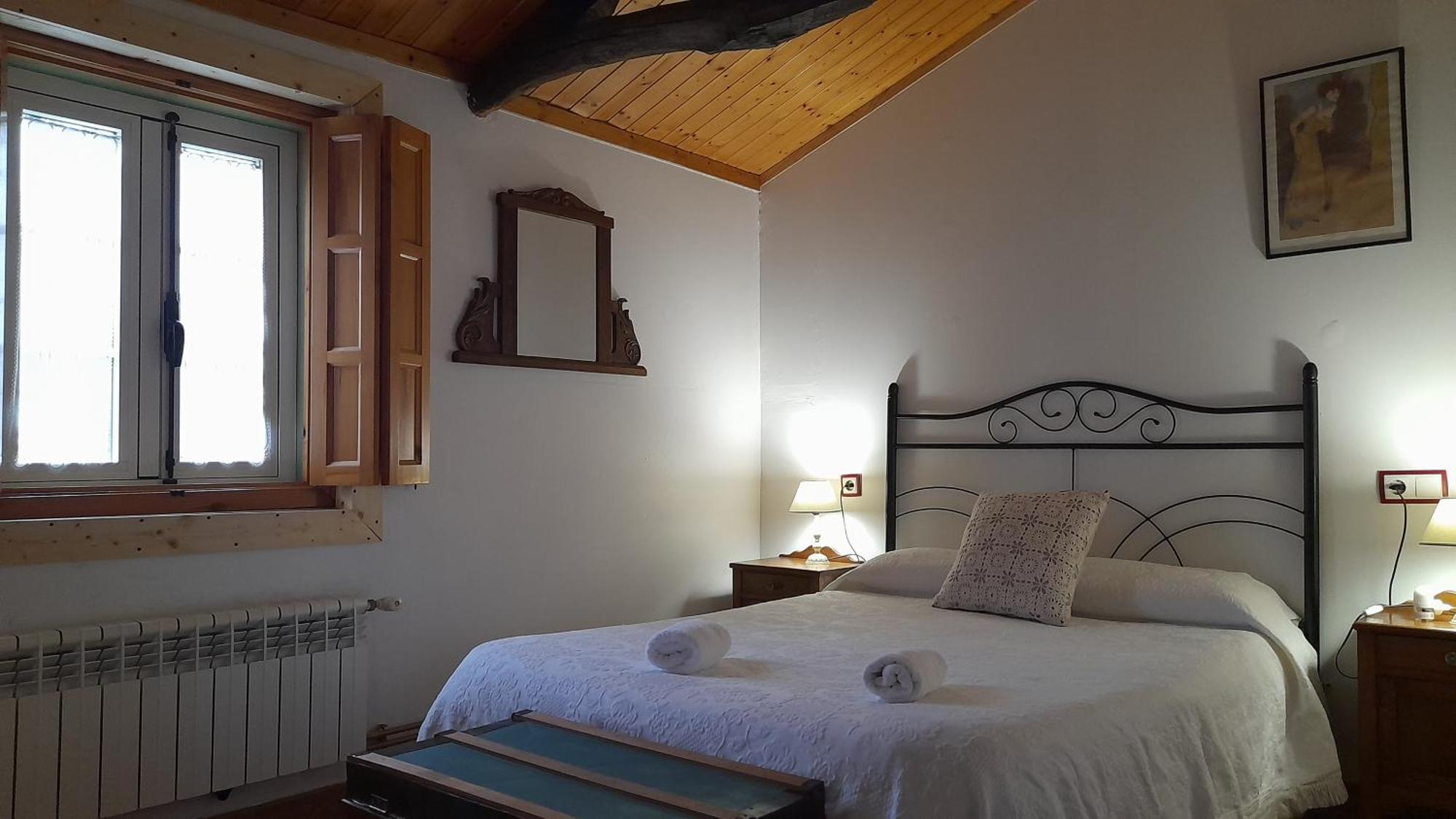 Casa De Pineiro Y Spa Opcional, De Pago سانتياغو دي كومبوستيلا المظهر الخارجي الصورة